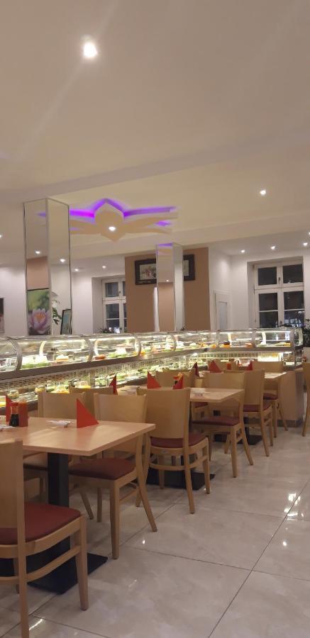Trang Hotel ראסטאט מראה חיצוני תמונה
