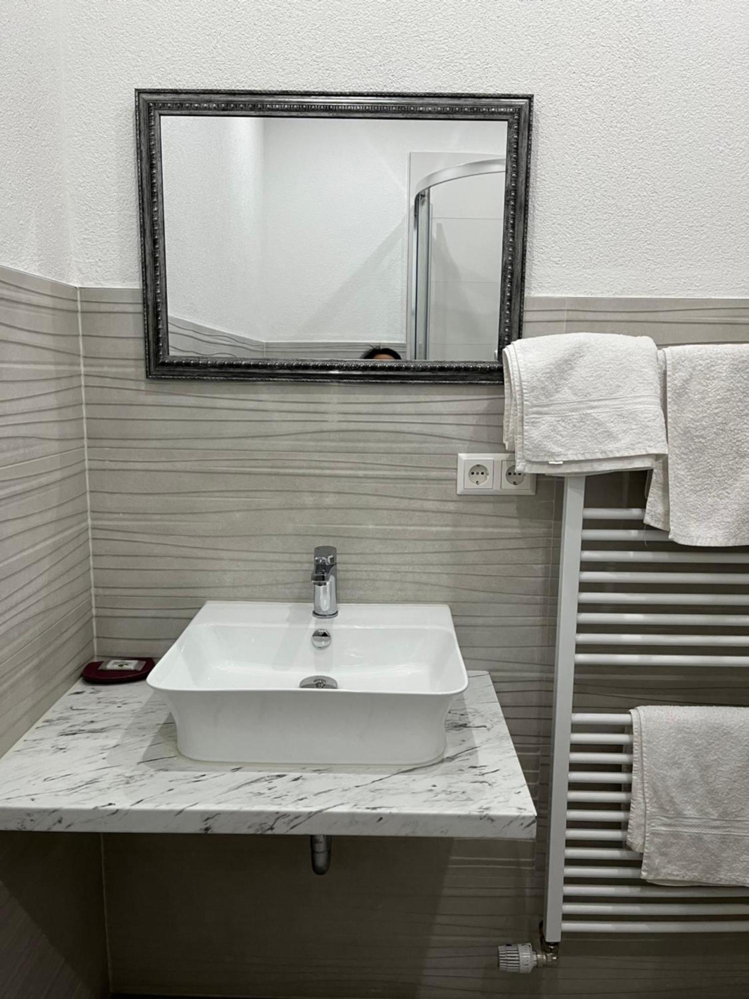 Trang Hotel ראסטאט מראה חיצוני תמונה