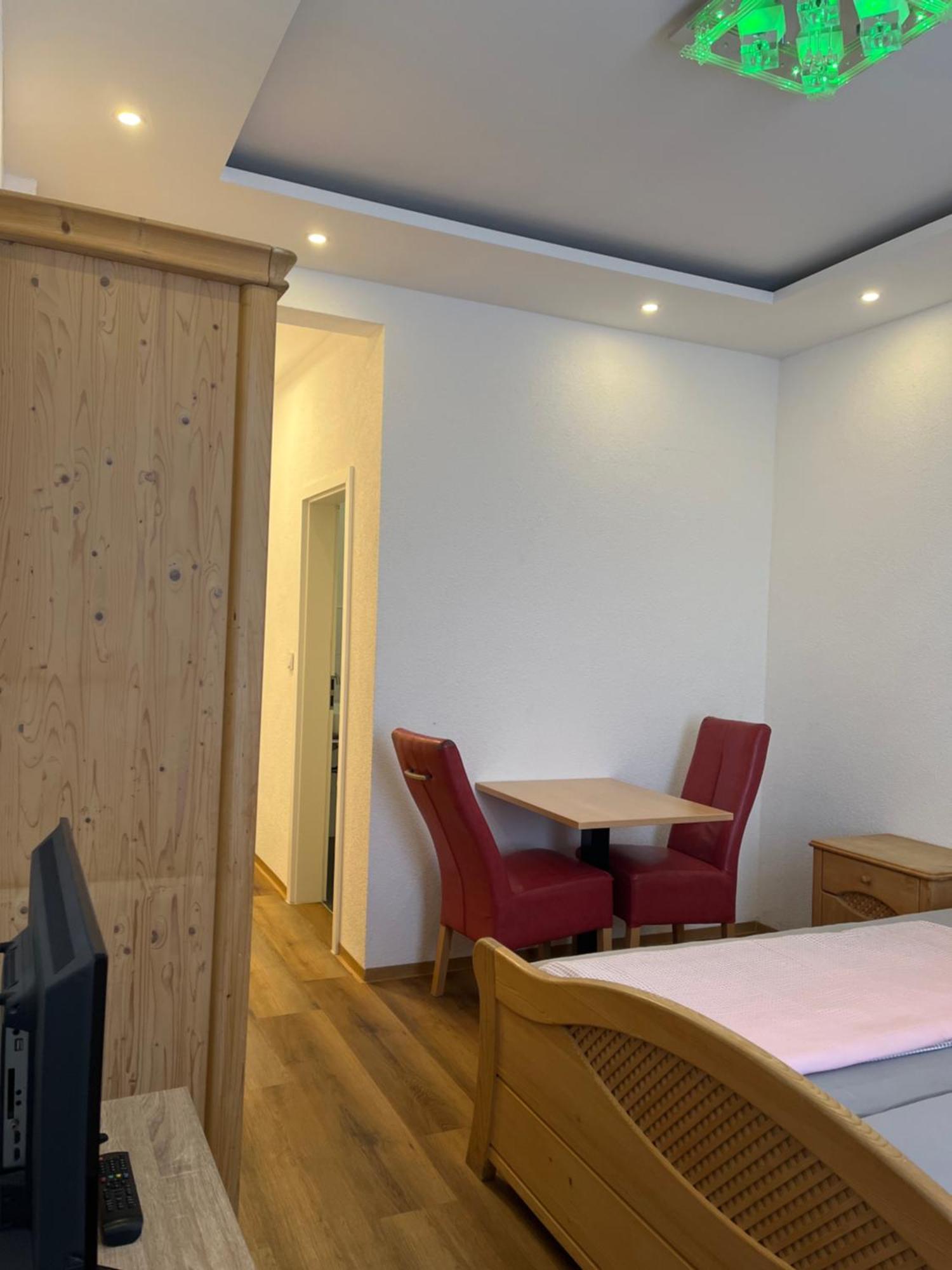 Trang Hotel ראסטאט מראה חיצוני תמונה